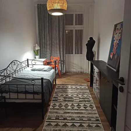 Rozeta Centrum 6os Apartment *