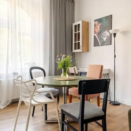 Rozeta Centrum 6os アパート